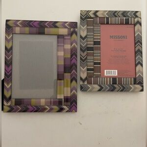 2 Missoni frames